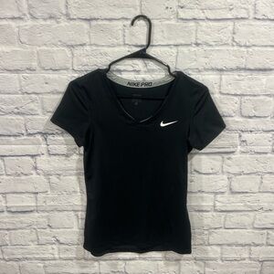 SALE‼️Nike Pro Black V-Neck Dri-FIT Training Top | Women’s Medium🖤